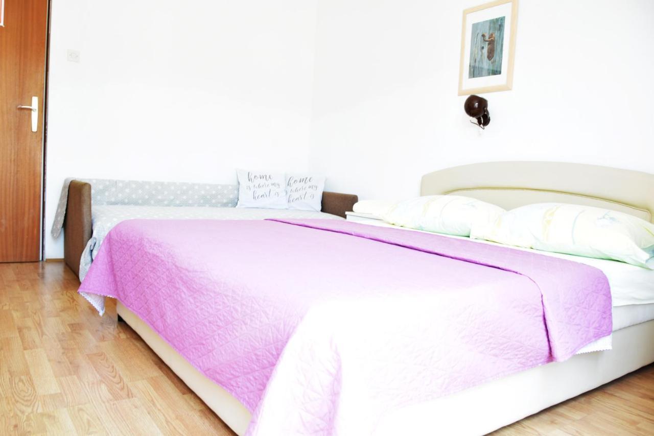 Guest House Tina Rab Town Kültér fotó