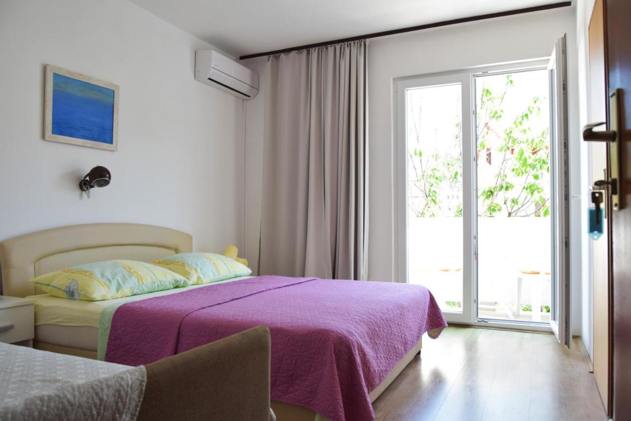 Guest House Tina Rab Town Kültér fotó