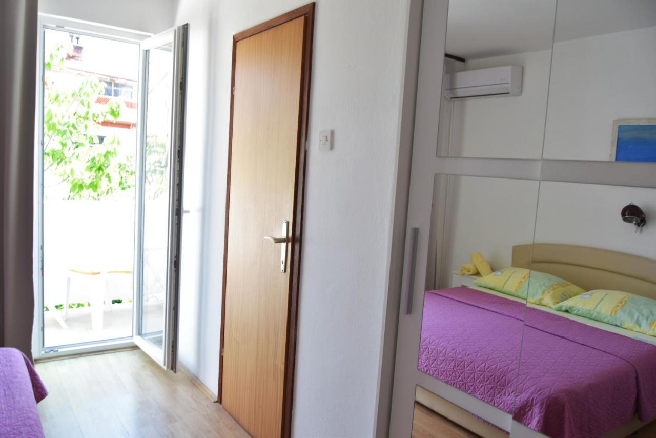 Guest House Tina Rab Town Kültér fotó