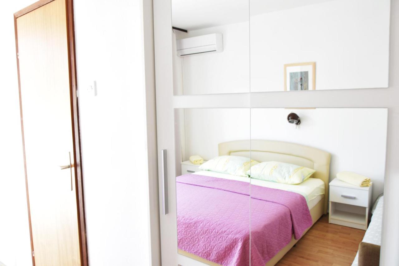 Guest House Tina Rab Town Kültér fotó