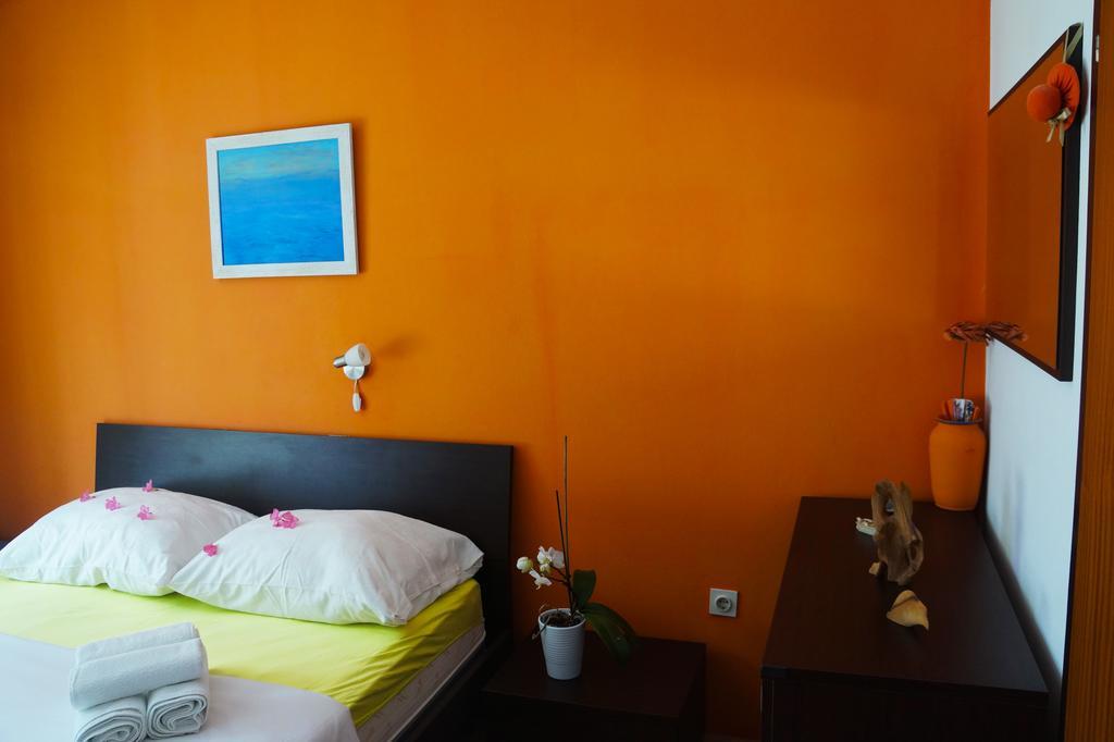 Guest House Tina Rab Town Kültér fotó